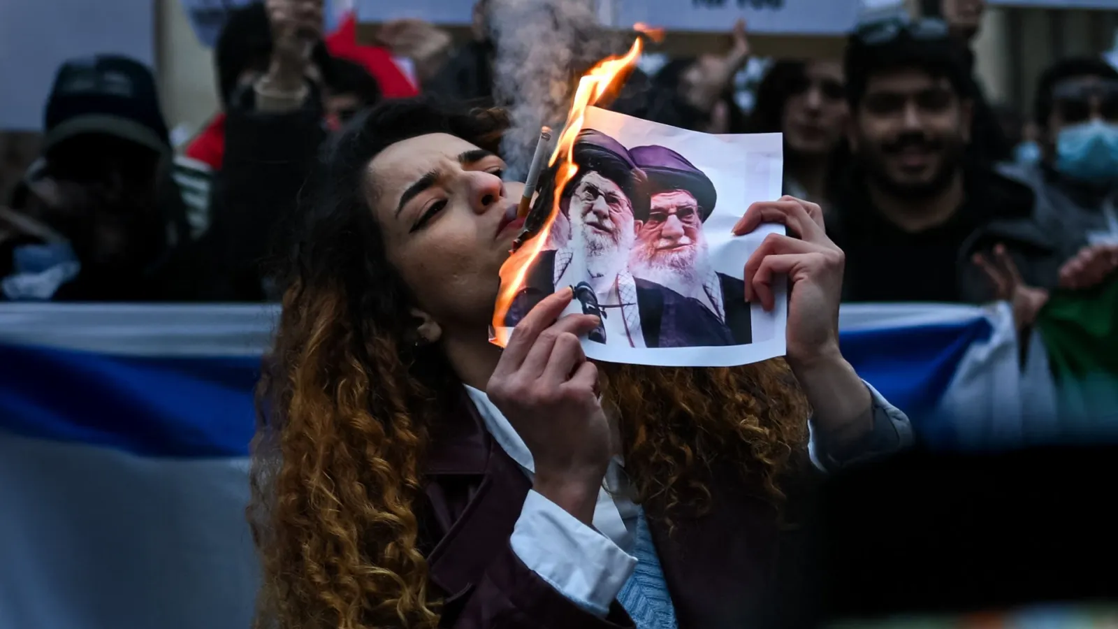 İran’daki protestoların anlamı ne? Bundan sonra ne olur?