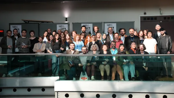 Umutsuzluğa karşı neşe: Alternatif medyanın dayanışma günü